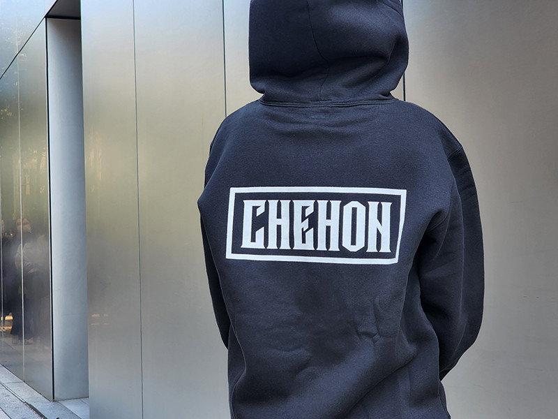 chehonキングサイズ chehon コラボパーカー - パーカー